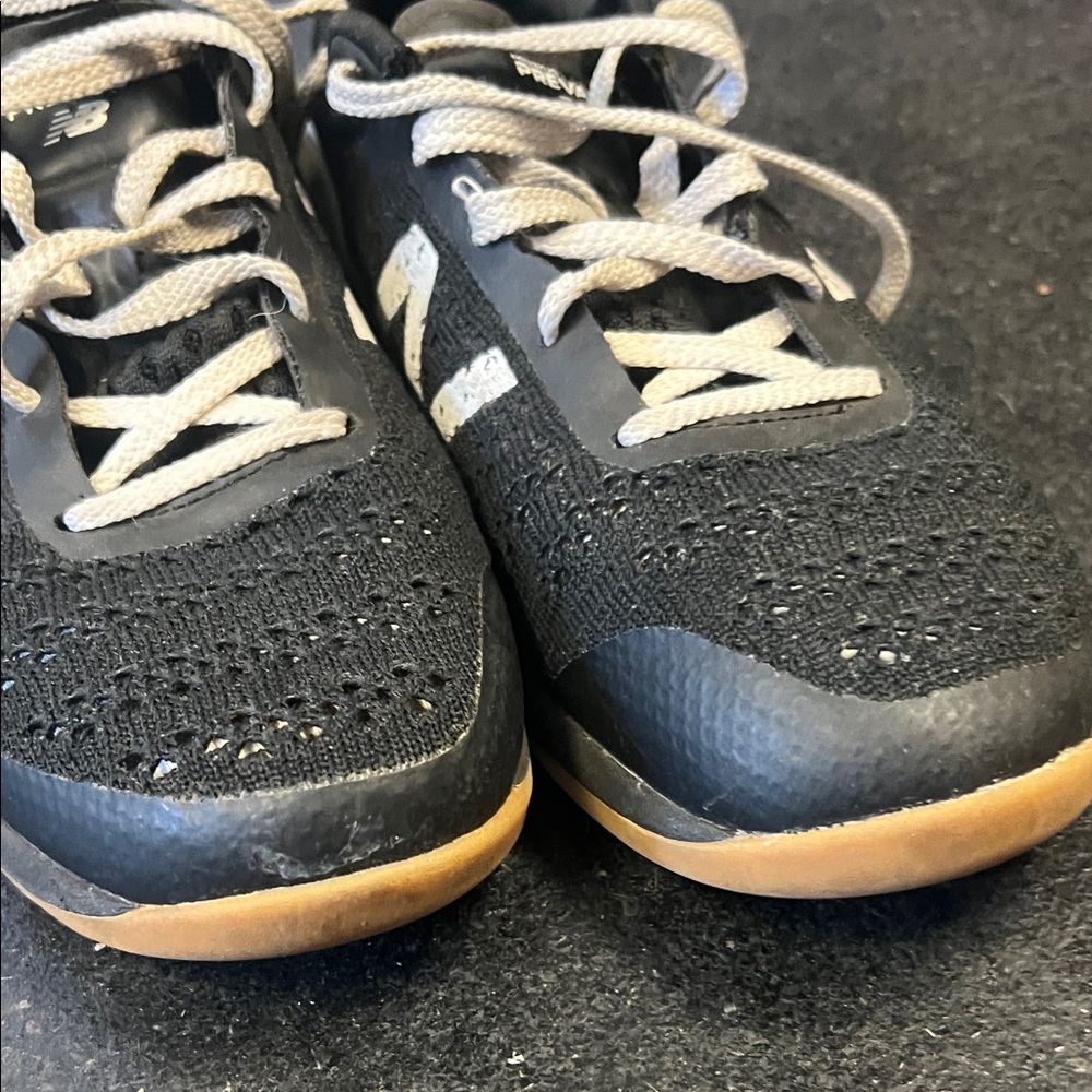 New Balance Black and White Minimus Shoes Gum Vibram soles! - Picture 7 of 9